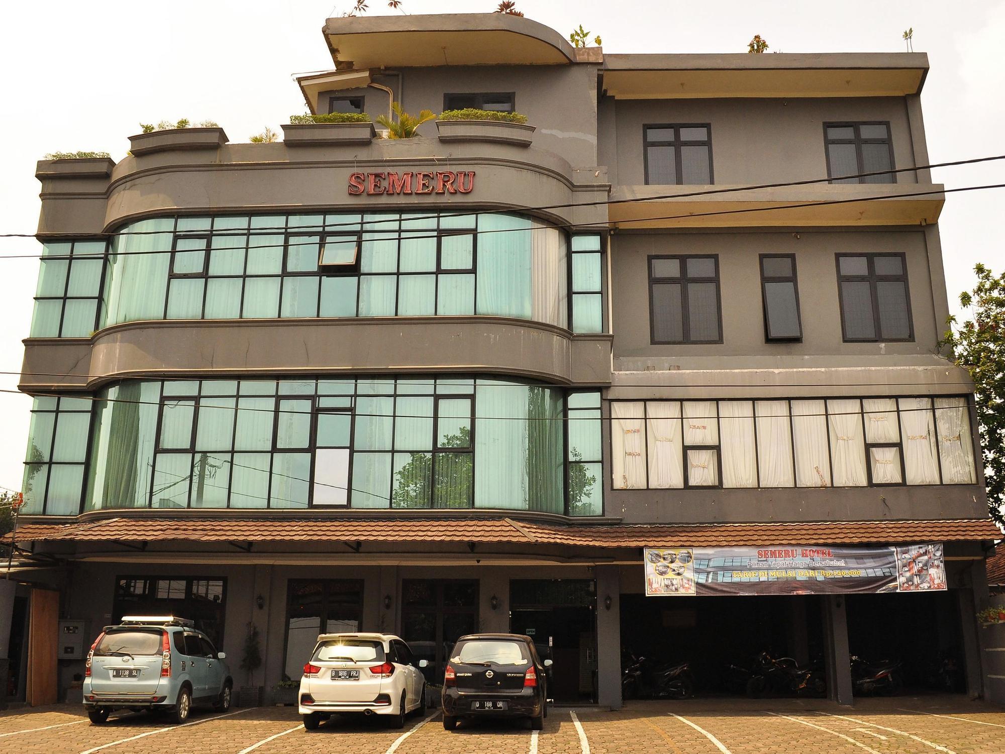 Hotel Semeru Bogor Exterior photo